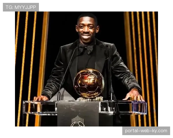 欧冠战术白皮书分析巴黎无核体系 登贝莱成前场万金油