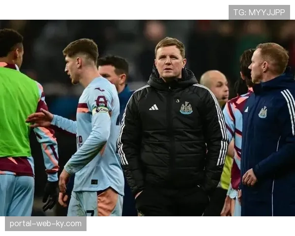 曼联计划套现超1亿英镑：预计8人离队为夏窗引援腾出薪资空间